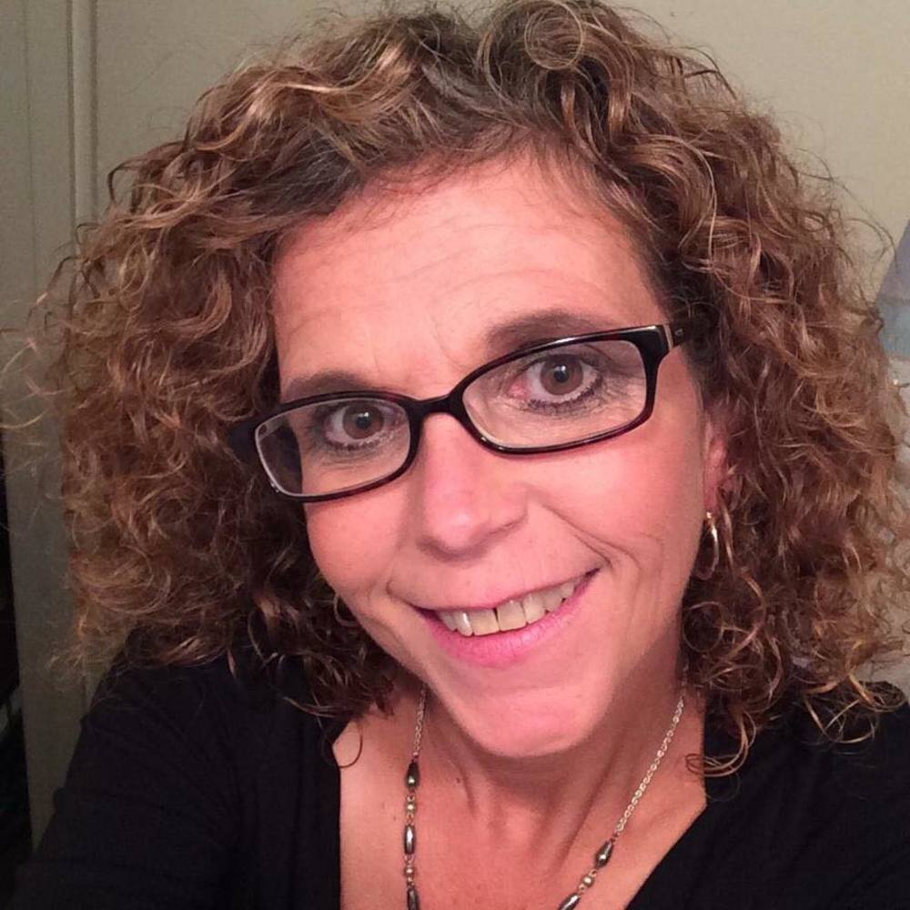 Meet your Posher, Stacy